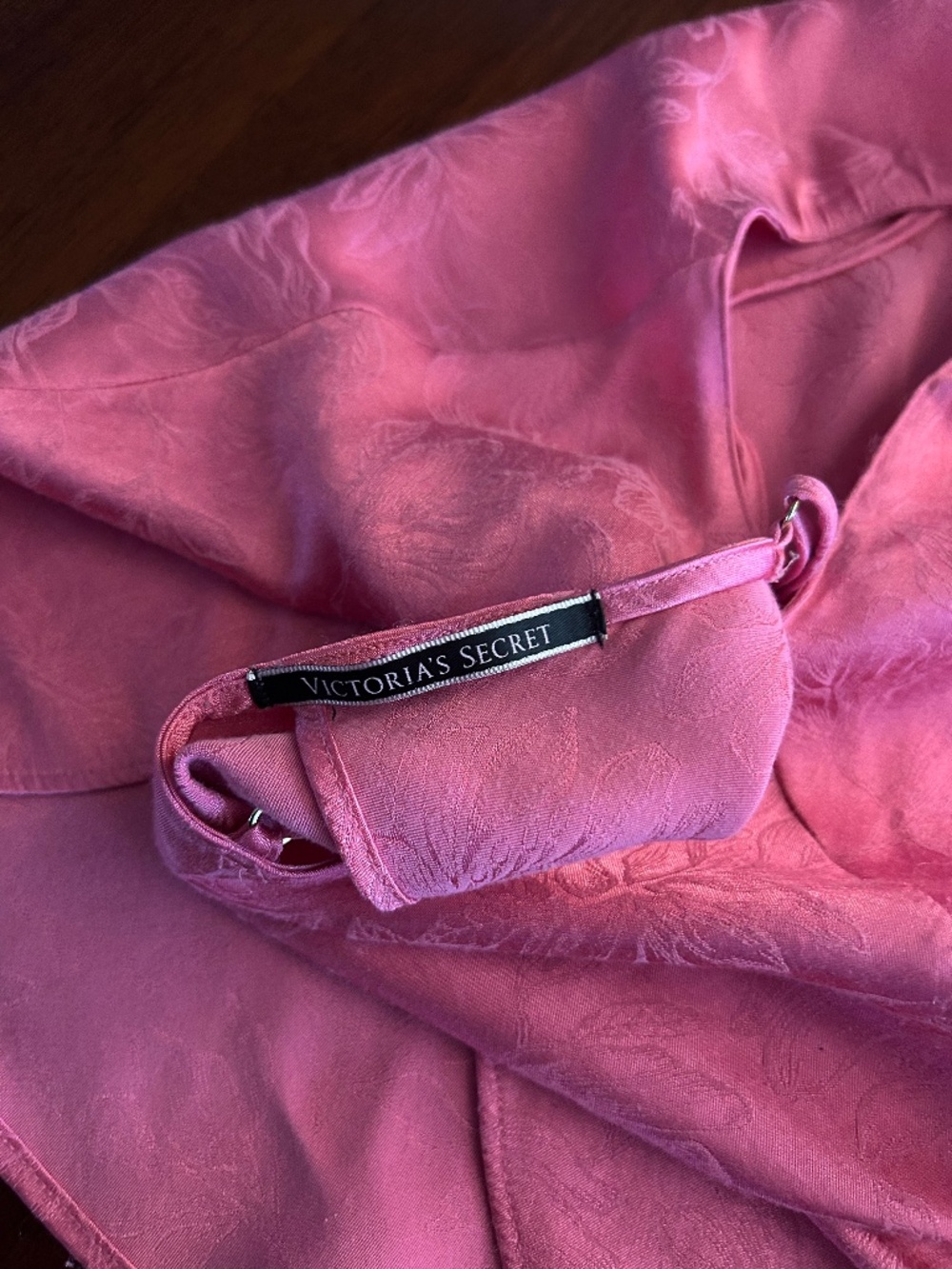 Victoria’s Secret Satin Jacquard Cami & Shorts Pajama Set – Rose Pink